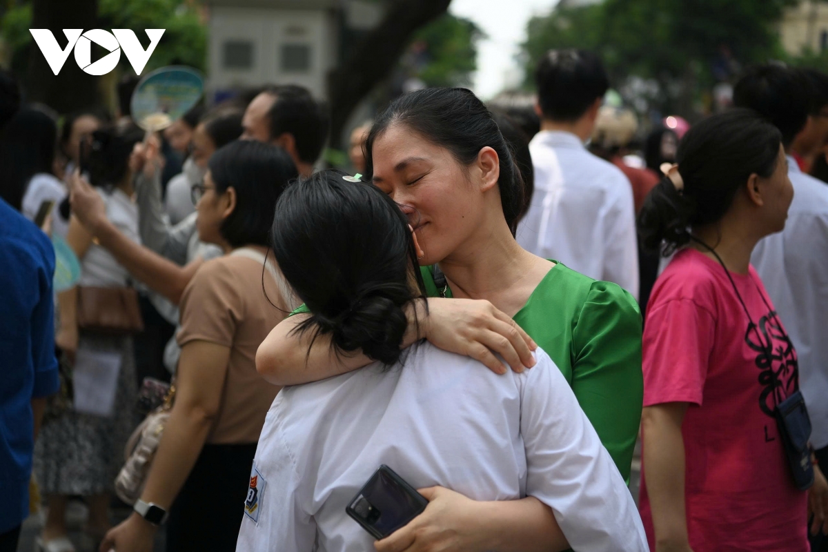 ha noi cam truong thpt tu thuc thi rieng vao lop 10 giam ap luc hay thu hep co hoi hinh anh 4