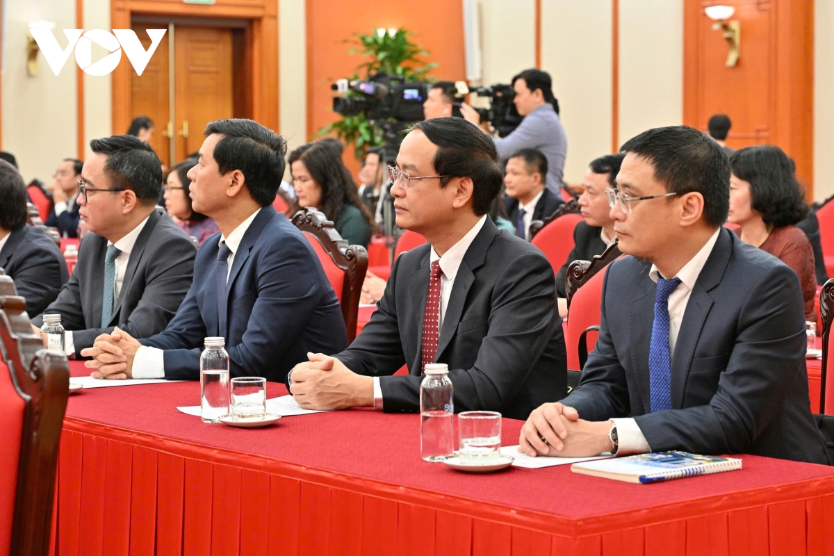 chinh thuc chuyen vov, ttxvn, vtv va 2 vien han lam ve ban chap hanh trung uong Dang hinh anh 3