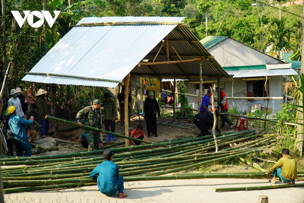 kip thoi dung nha tam cho ho dan gap hoa hoan o quang ngai hinh anh 2