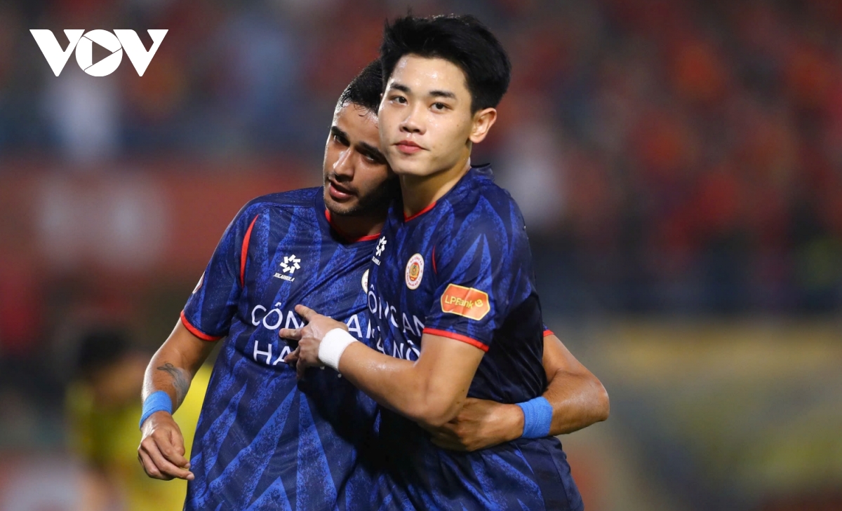 tiet lo tuong lai cua leo artur tai clb cahn hinh anh 2