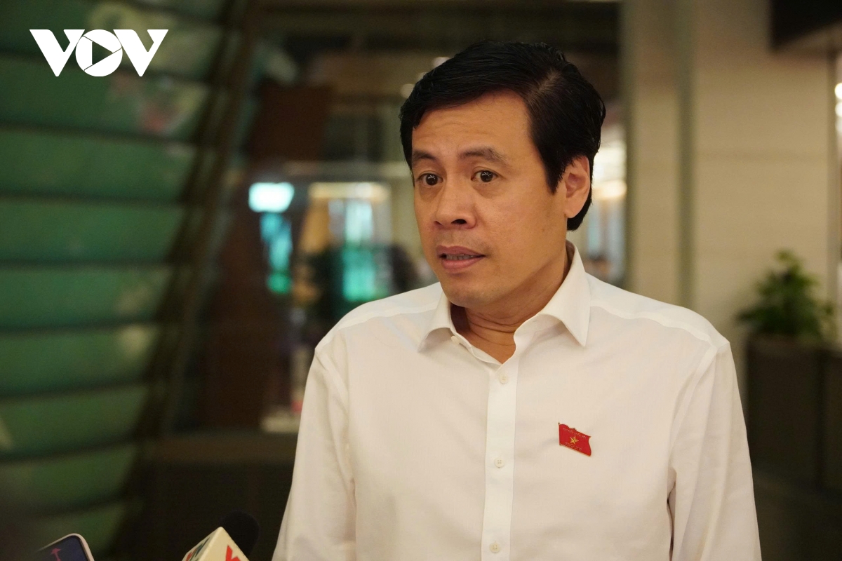 go diem nghen dau tu va nang suat de hien thuc hoa muc tieu hai con so hinh anh 2