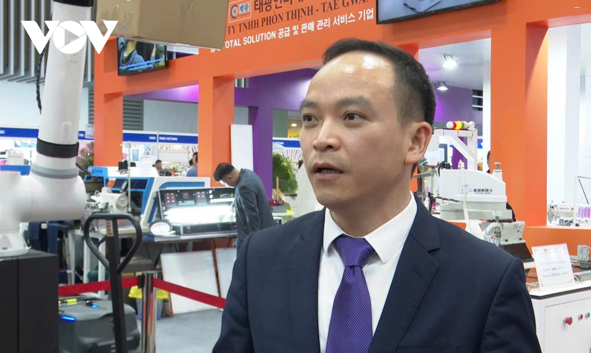 chuyen doi cong nghe giai phap cho doanh nghiep det may ben suc hinh anh 3