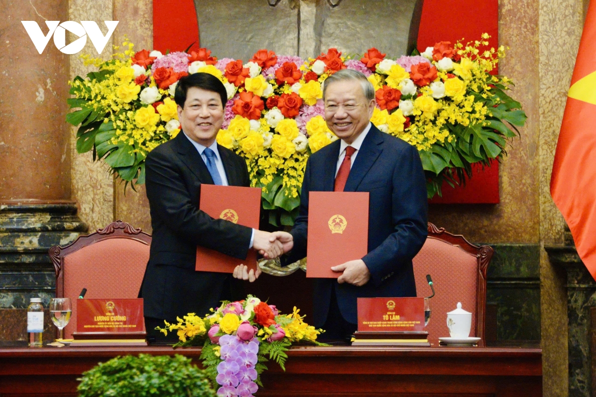 hoi nghi ban giao cac nhiem vu cua chu tich nuoc toi tong bi thu, chu tich nuoc to lam hinh anh 1