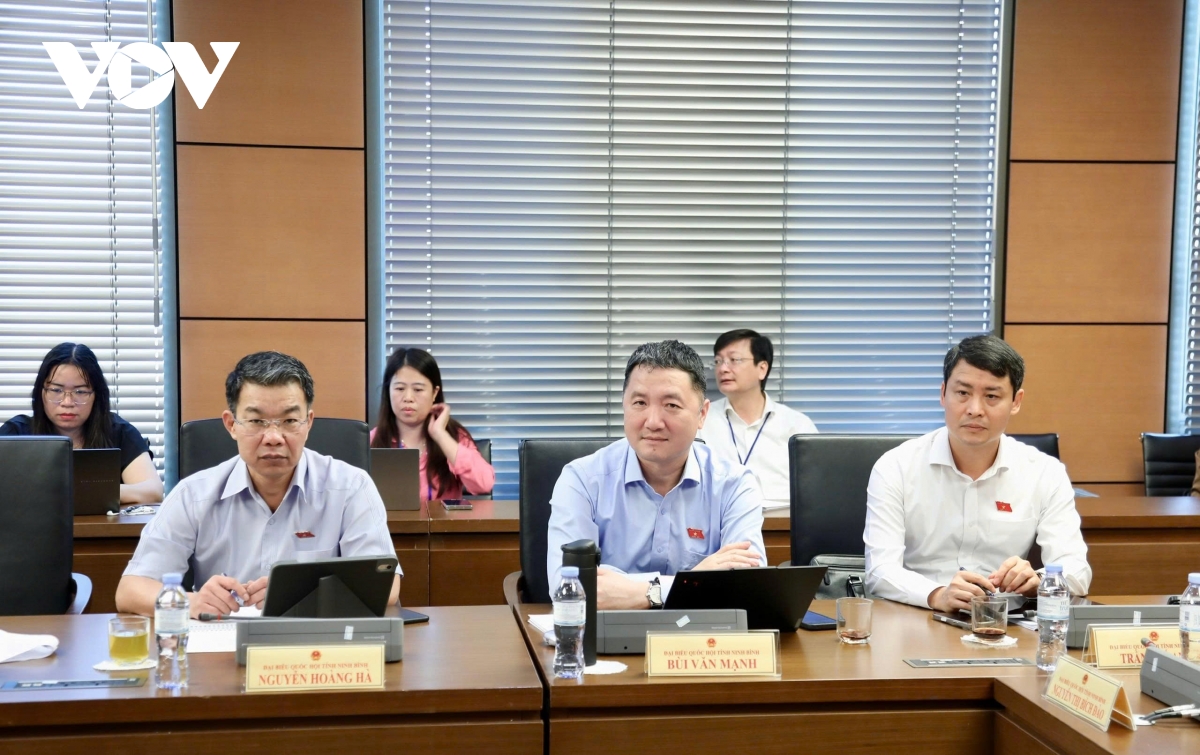 tang truong 10 giai bai toan doi von va nang chat luong can bo co so hinh anh 4