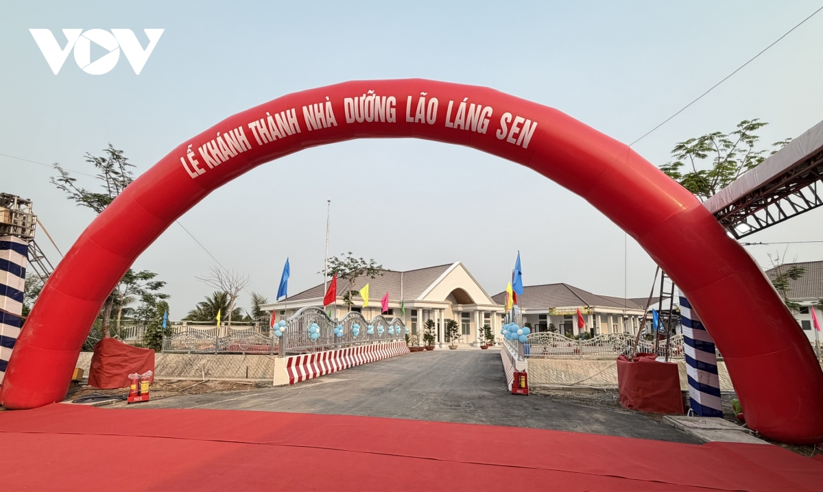 nguyen chu tich nuoc truong tan sang du le khanh thanh nha duong lao lang sen hinh anh 3