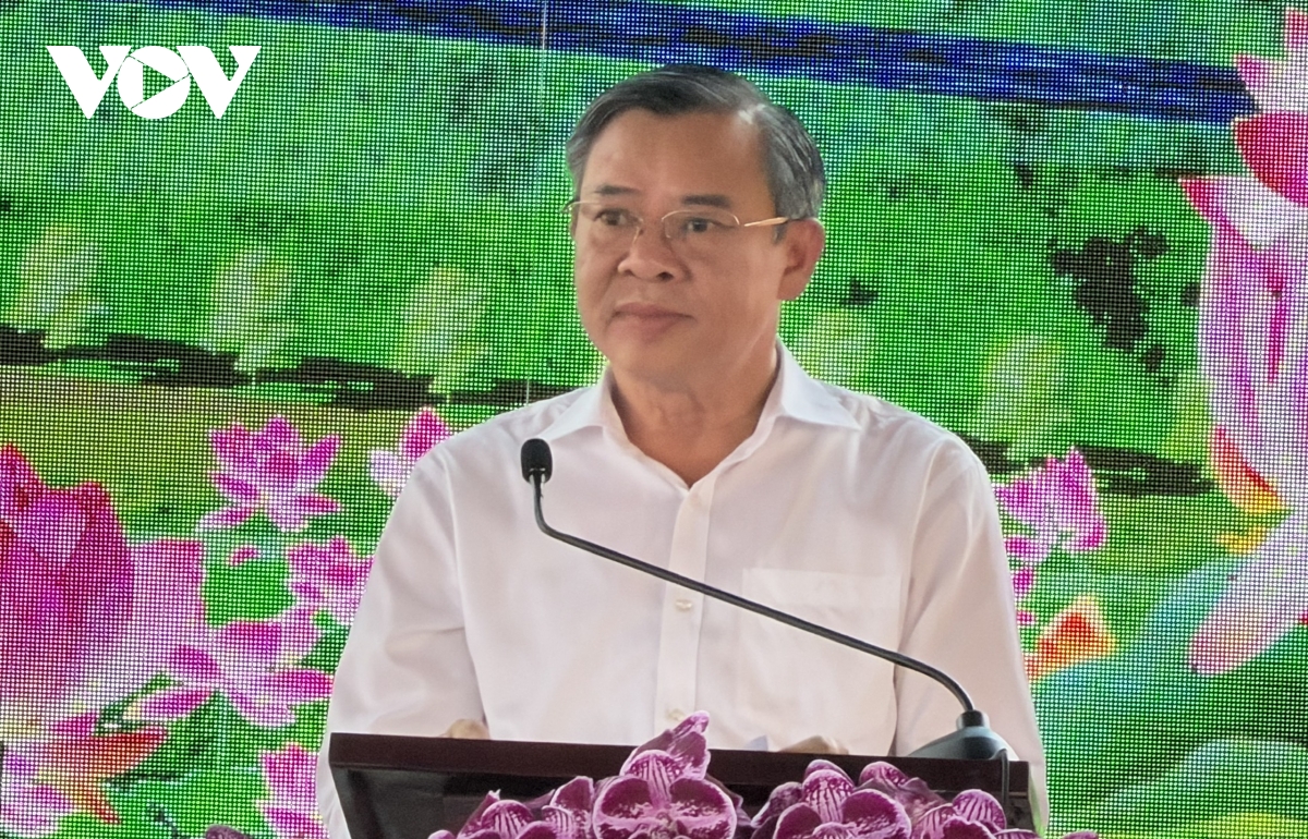 nguyen chu tich nuoc truong tan sang du le khanh thanh nha duong lao lang sen hinh anh 2