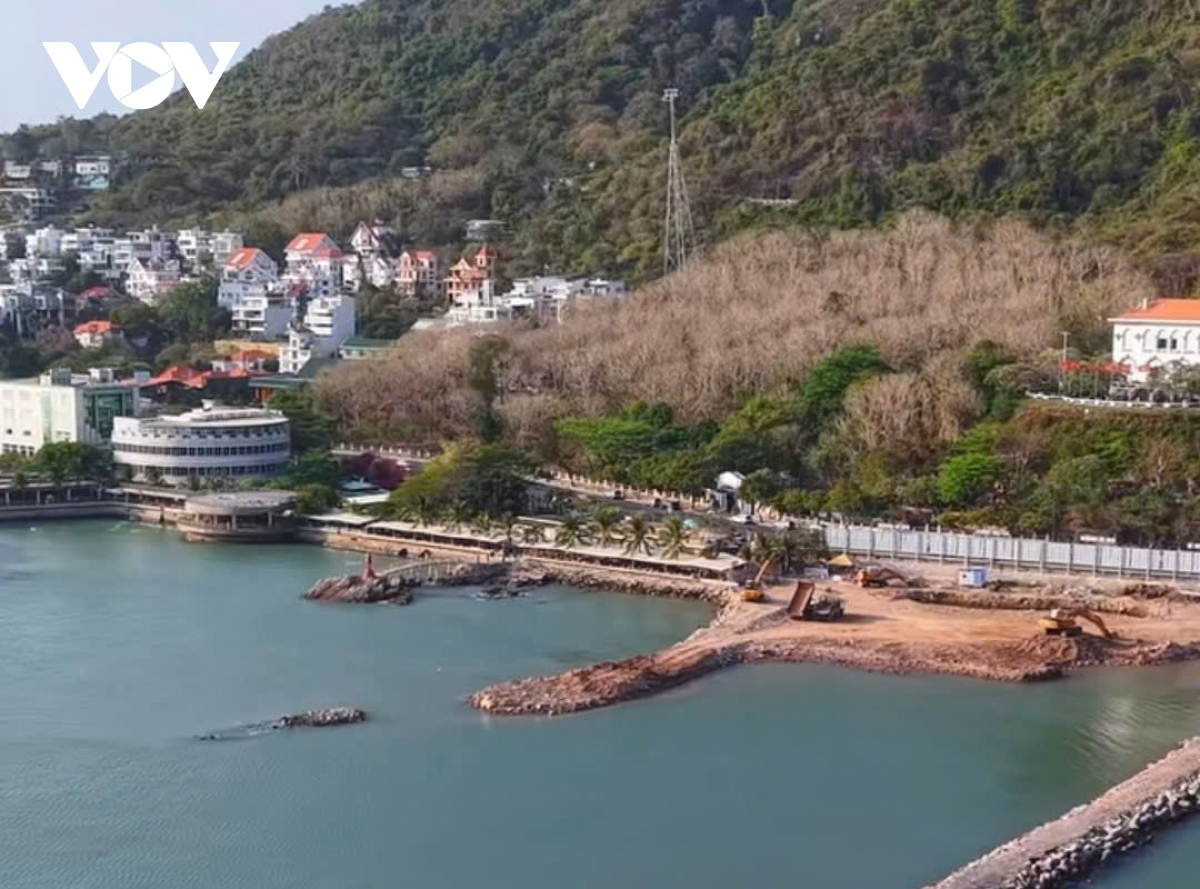 chu dau tu don chat thai de khac phuc o nhiem bien vung tau sau phan anh cua vov hinh anh 2