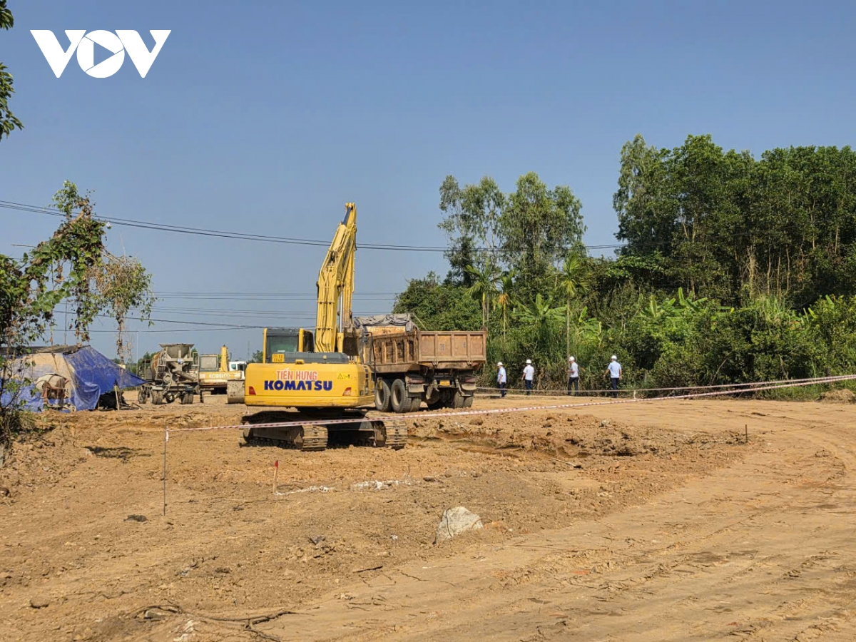 giai ngan von dau tu cong dat thap quang ngai gap rut go vuong hinh anh 4