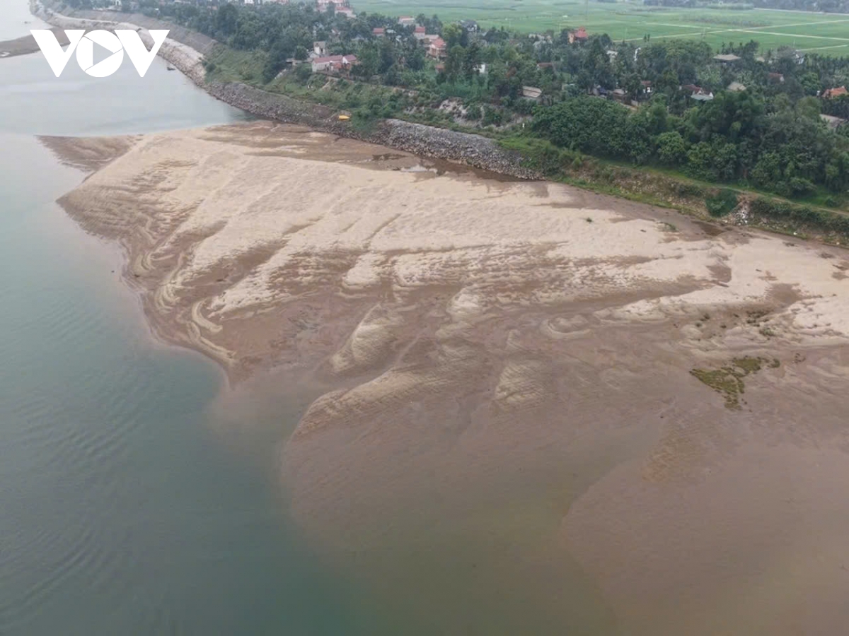 can canh cuoc song cua nguoi dan khat nuoc sach du song ven song Da hinh anh 12