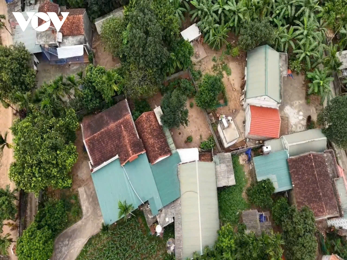 can canh cuoc song cua nguoi dan khat nuoc sach du song ven song Da hinh anh 2