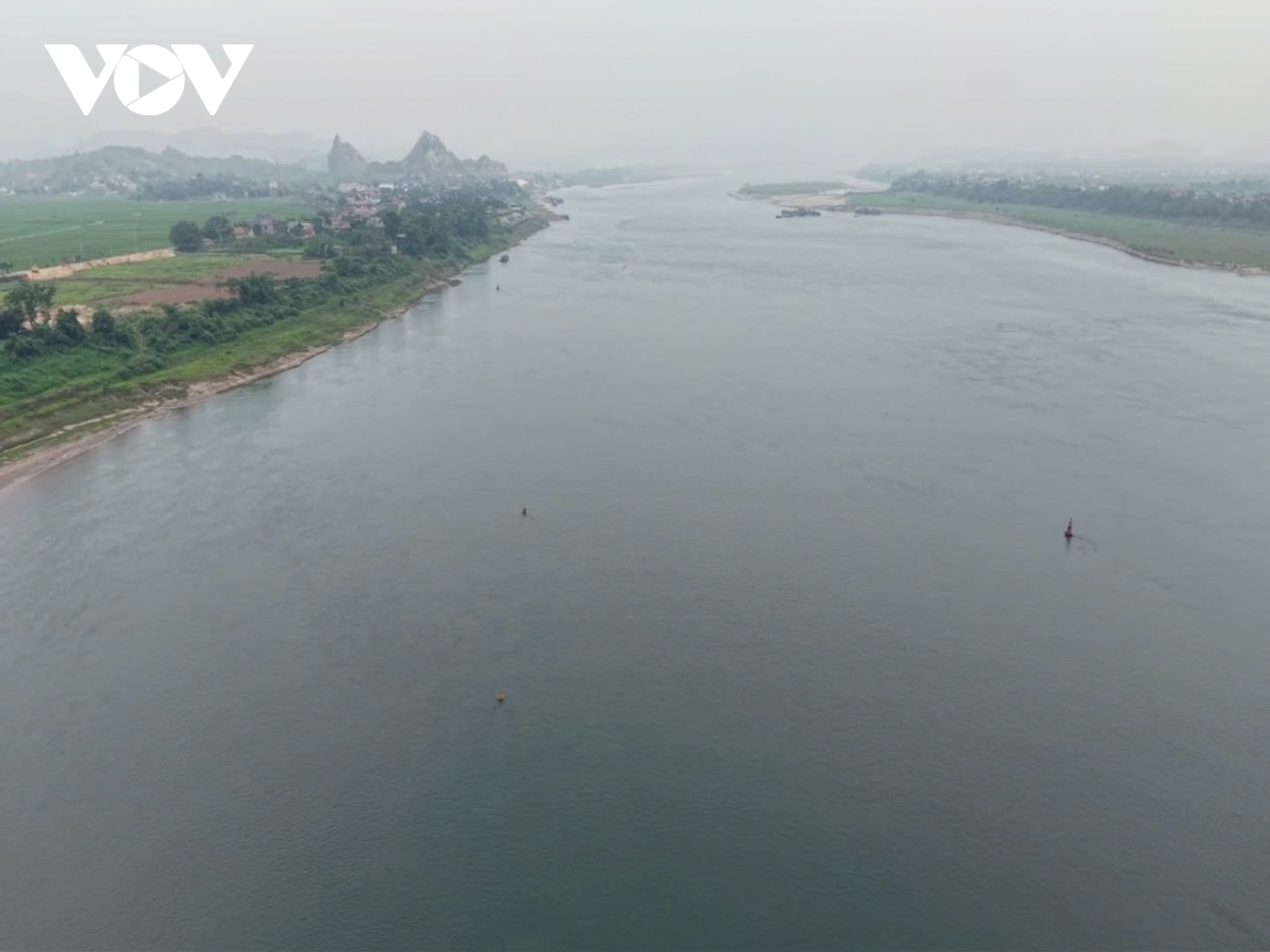 hang chuc nghin dan song ven song Da van mon moi cho nuoc sach hinh anh 1