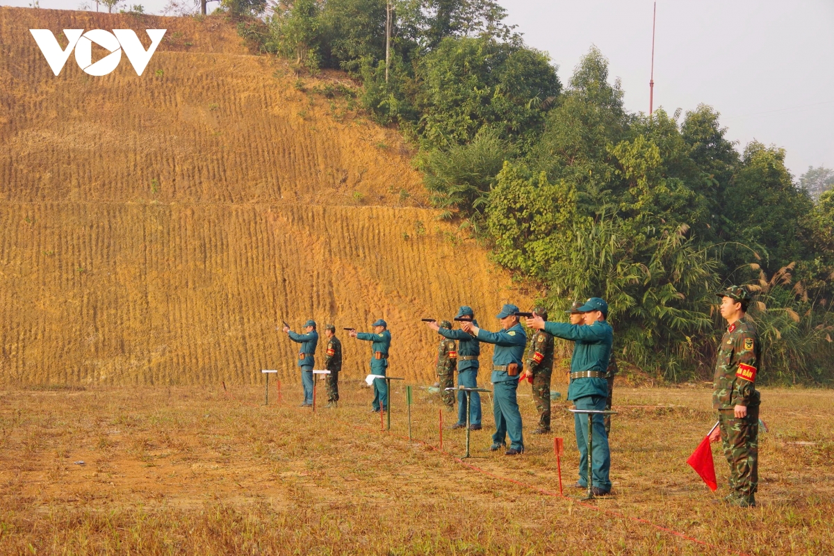 si quan chinh quy ve xa tang cuong suc manh co so hinh anh 2