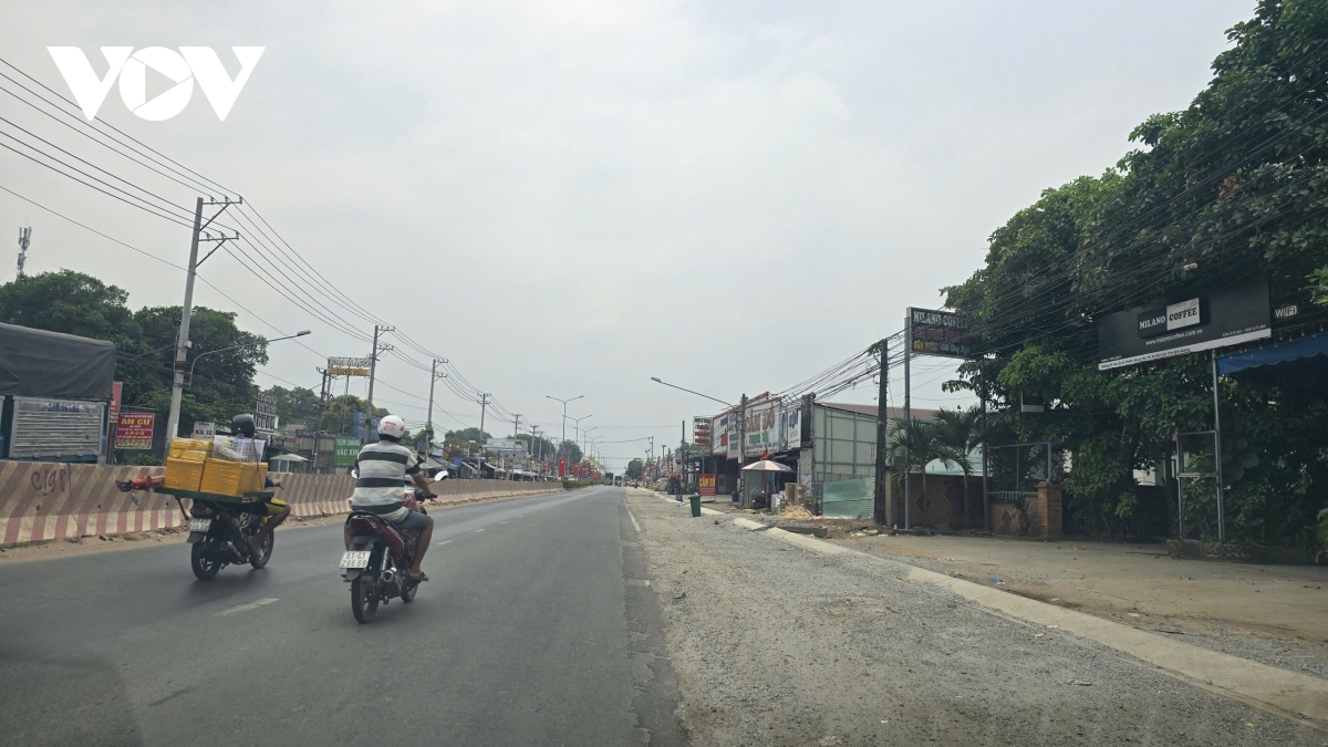 du an duong Dt.744 tp.hcm nut that boi thuong khien tien do tri tre hinh anh 4