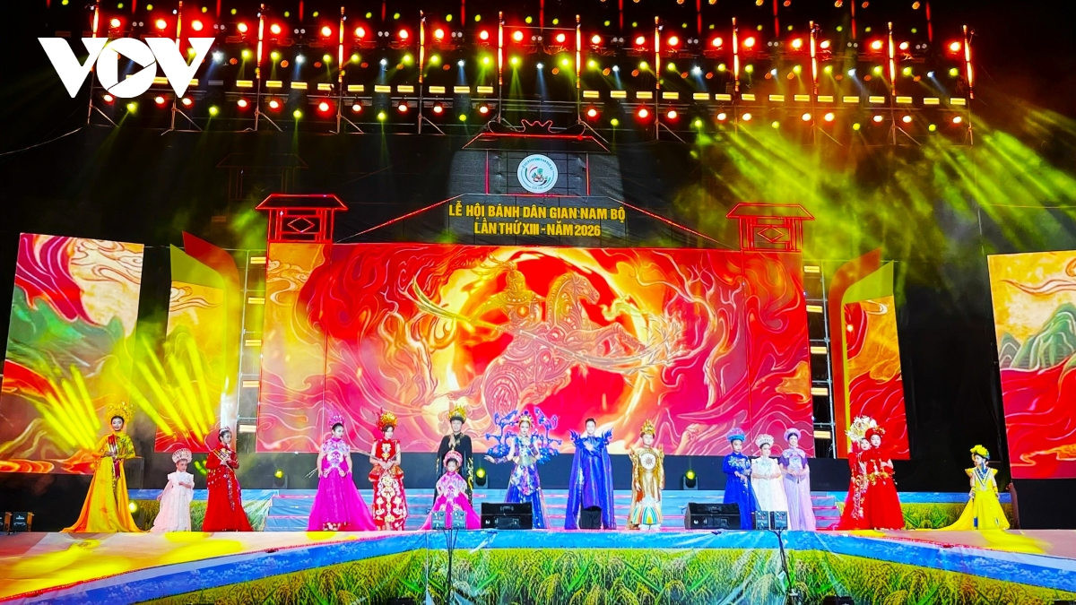 Am nhac va thoi trang hoa quyen trong song nuoc tay Do hinh anh 5