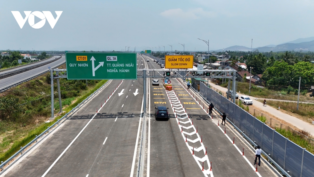 chinh thuc thong tuyen cao toc quang ngai - hoai nhon hinh anh 12