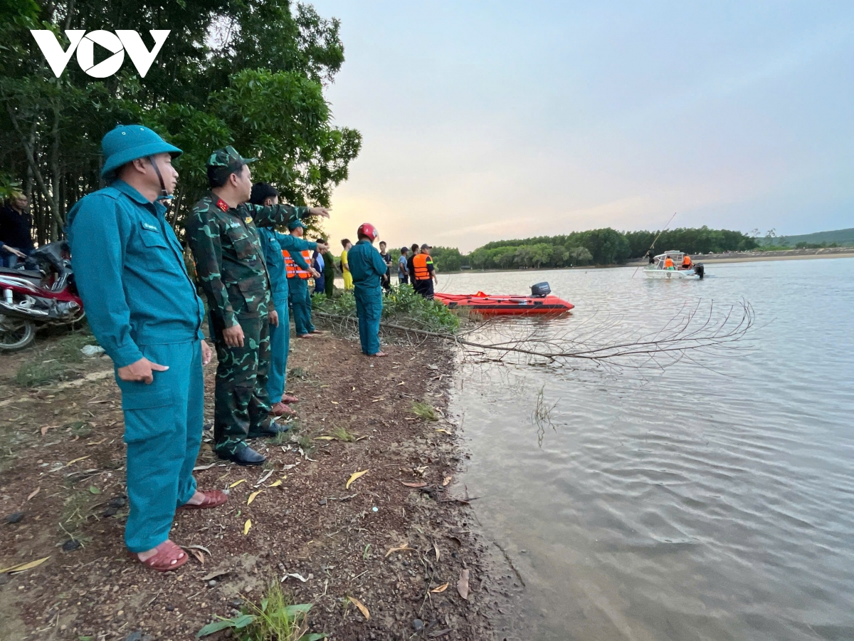 hai vu duoi nuoc xay ra chieu 30 4 tai quang ngai hinh anh 1