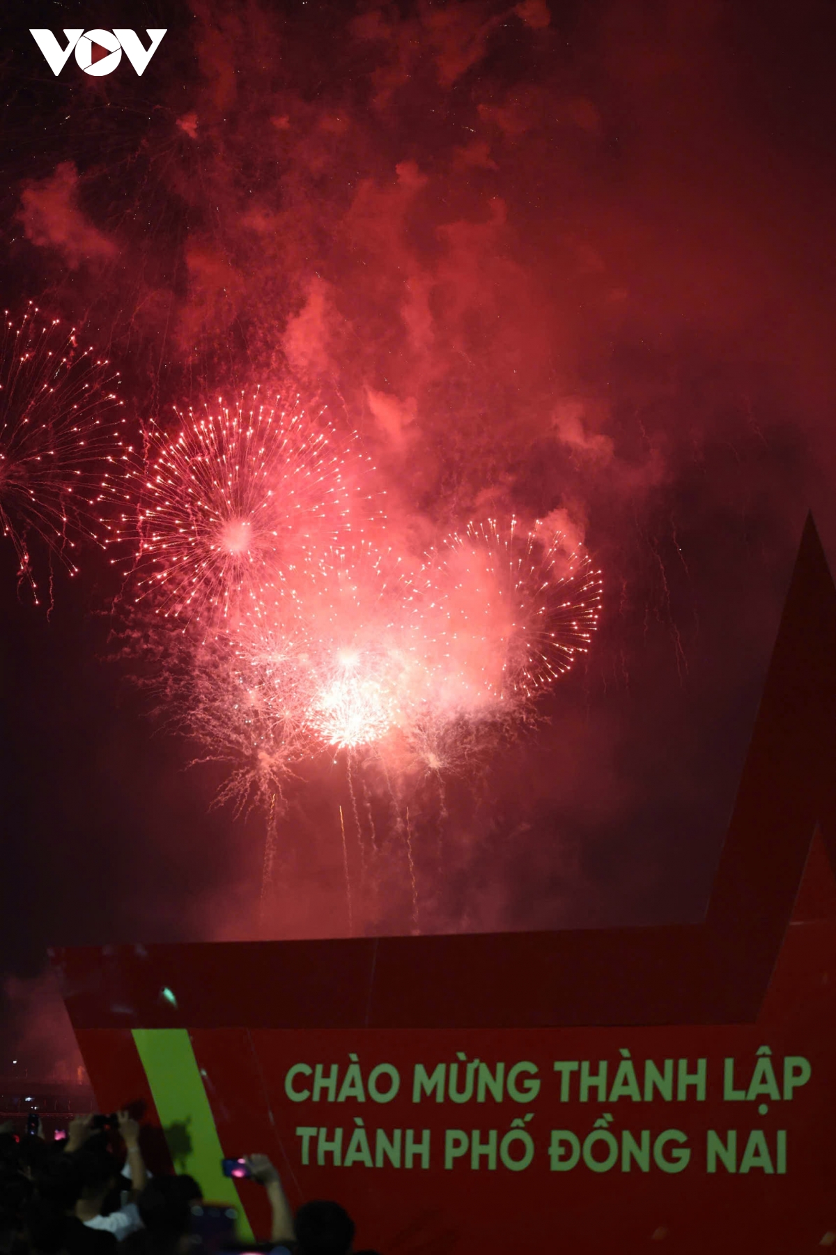 rang ro dem hoi thong nhat tai khu vuc bac tp.hcm va Dong nai hinh anh 5