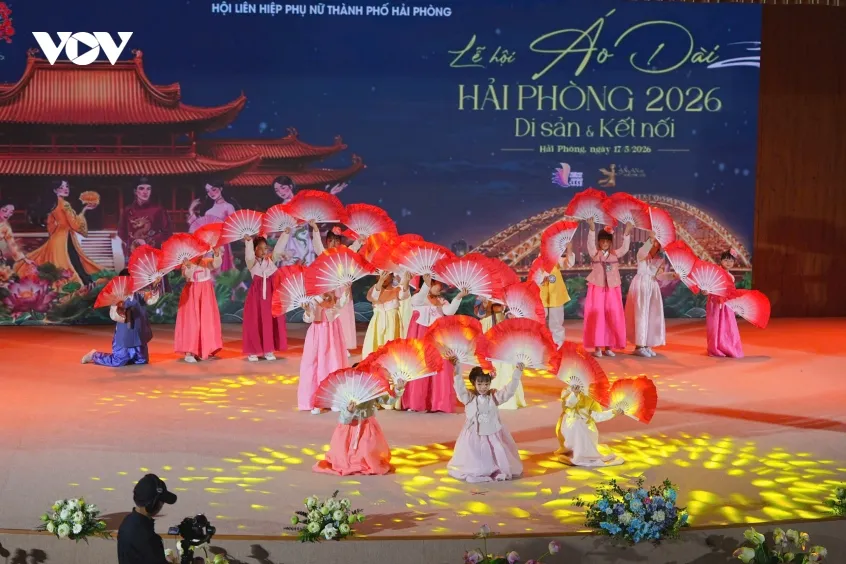 le hoi Ao dai hai phong 2026 di san va ket noi hinh anh 1