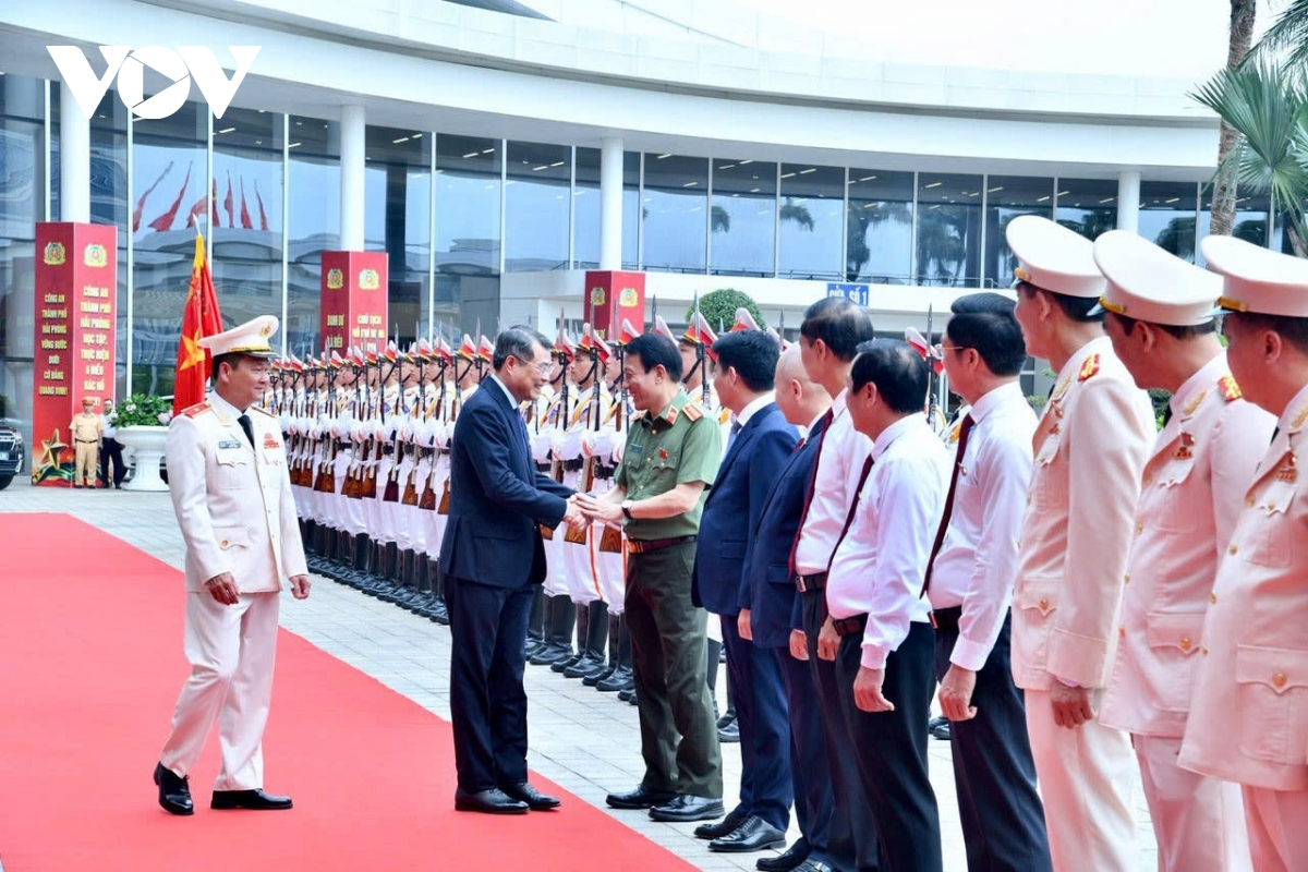 thu tuong du le don nhan danh hieu anh hung llvtnd cua cong an hai phong hinh anh 1