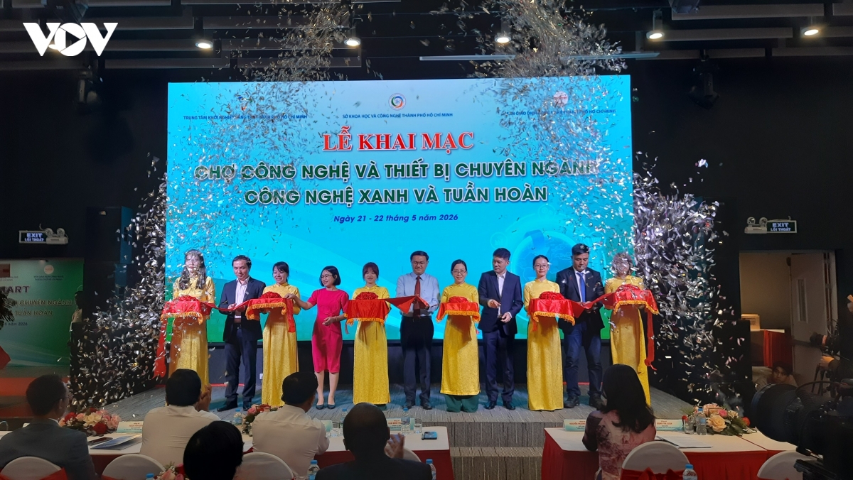tp.hcm gioi thieu hon 100 cong nghe, thiet bi phuc vu san xuat xanh va tuan hoan hinh anh 1