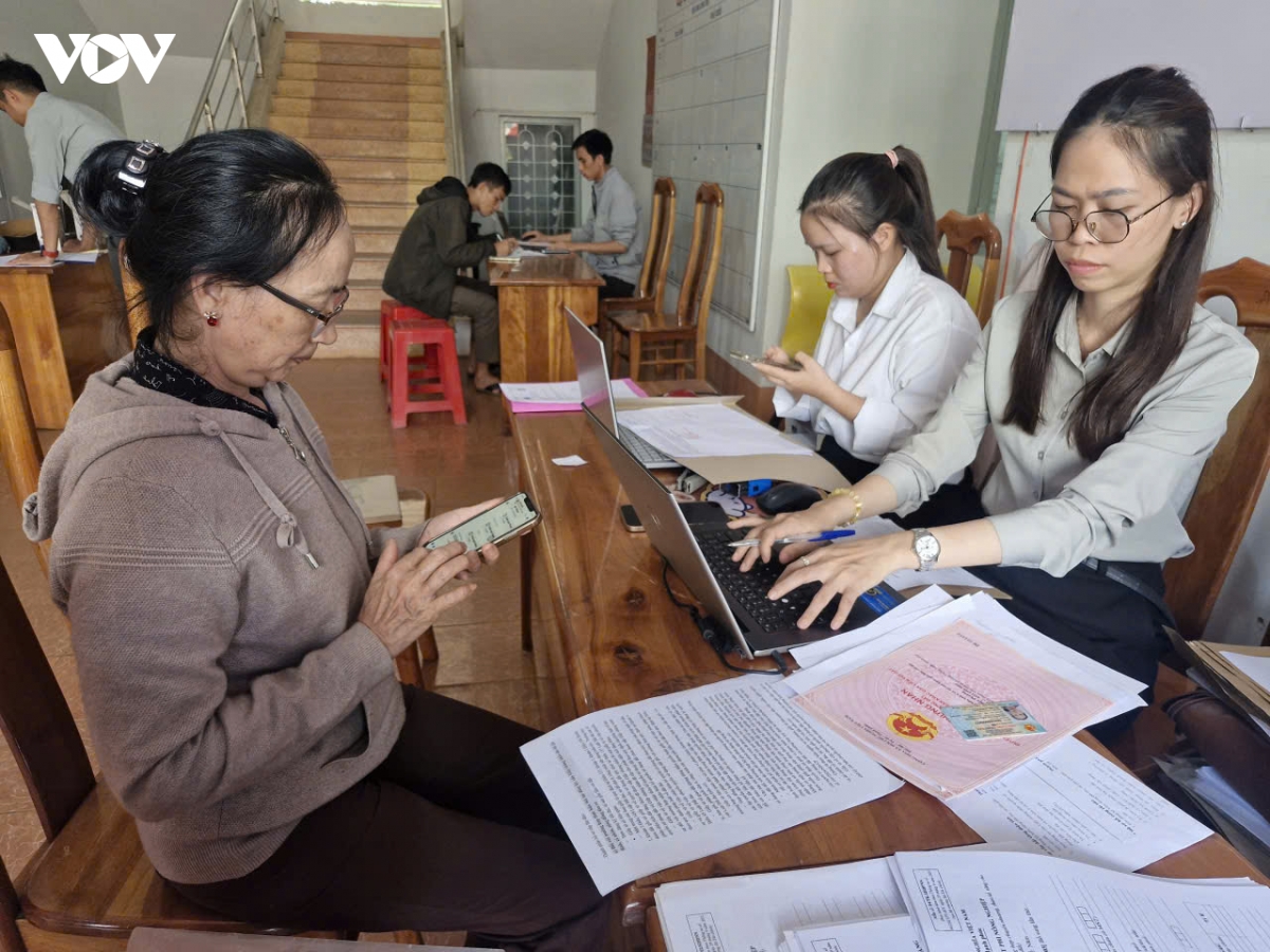 giai quyet che do cho can bo khong chuyen trach, mot so duoc sap xep vi tri moi hinh anh 3