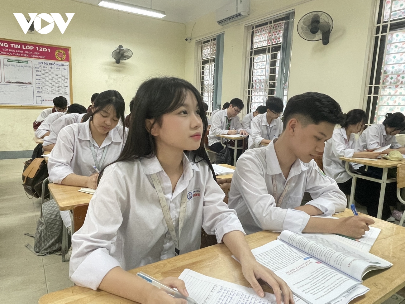 lao cai tang toc on tap, ho tro si tu giai doan nuoc rut thi tot nghiep thpt 2026 hinh anh 2