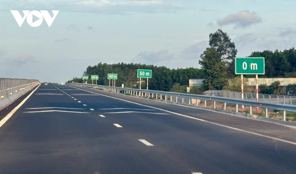 hon 37km cao toc bien hoa - vung tau da dua vao khai thac tam hinh anh 5