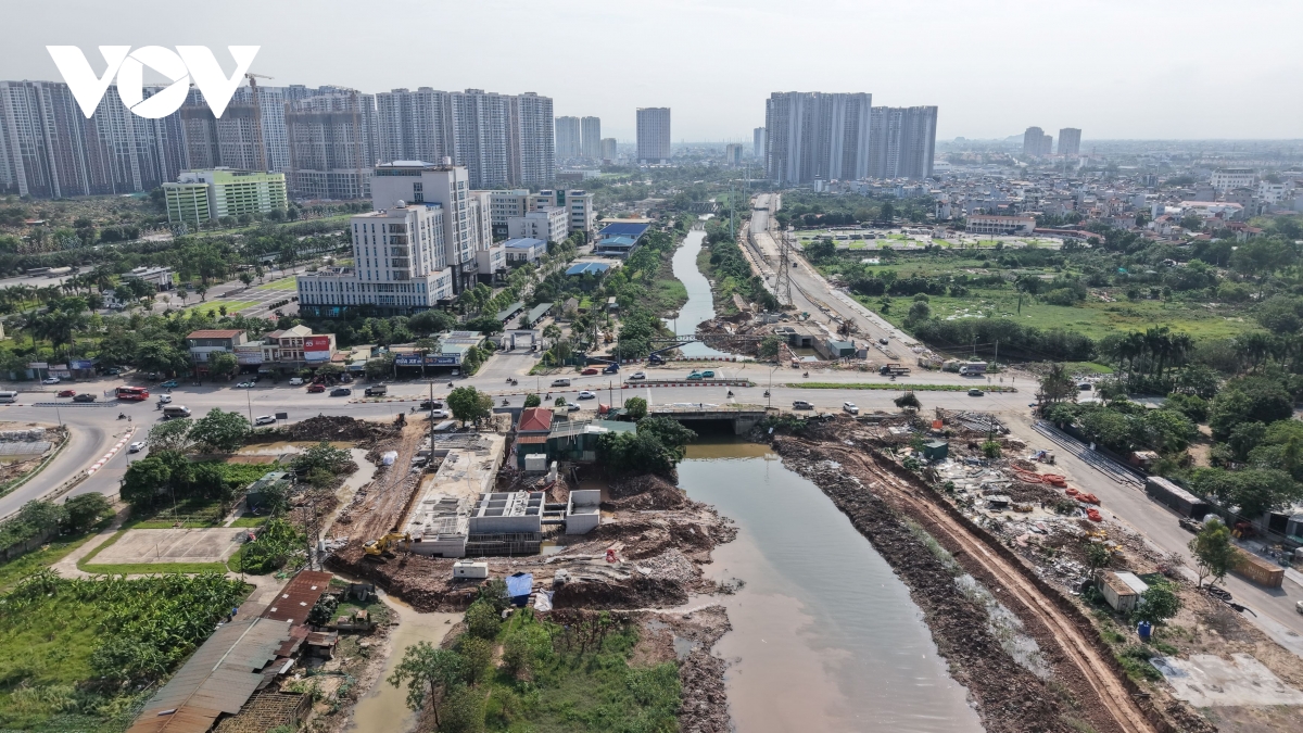 cum tram bom cau nga - Dong tep ky vong xoa diem ngap phia tay ha noi hinh anh 3