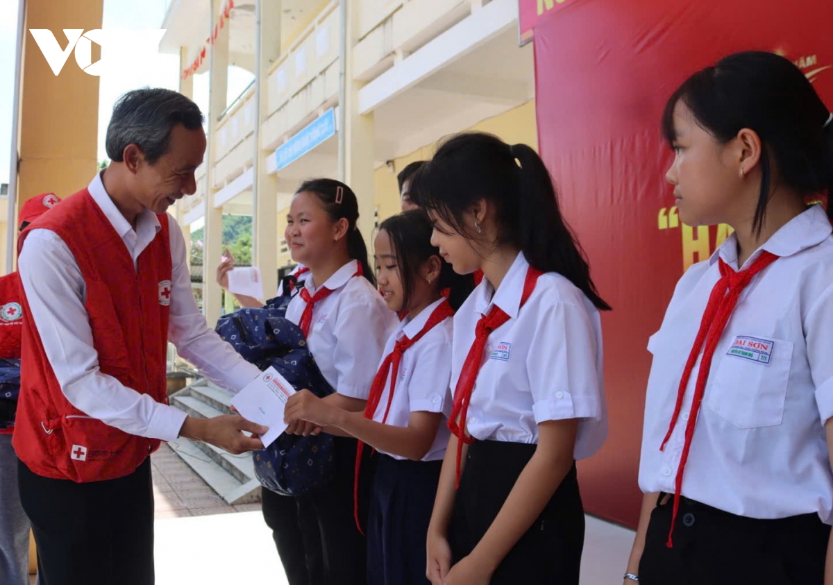 Da nang ho tro 700 trieu dong tai chuong trinh hanh trinh nhan ai vi cong dong hinh anh 5