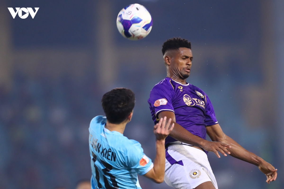 hoang hen toa sang, ha noi fc gieo sau cho nam Dinh hinh anh 8