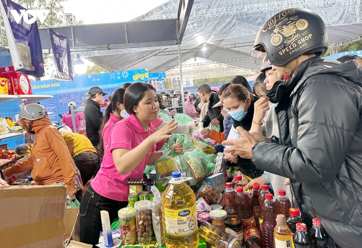 hoi thao cong nhan, vien chuc, lao dong thanh pho Da nang hinh anh 5