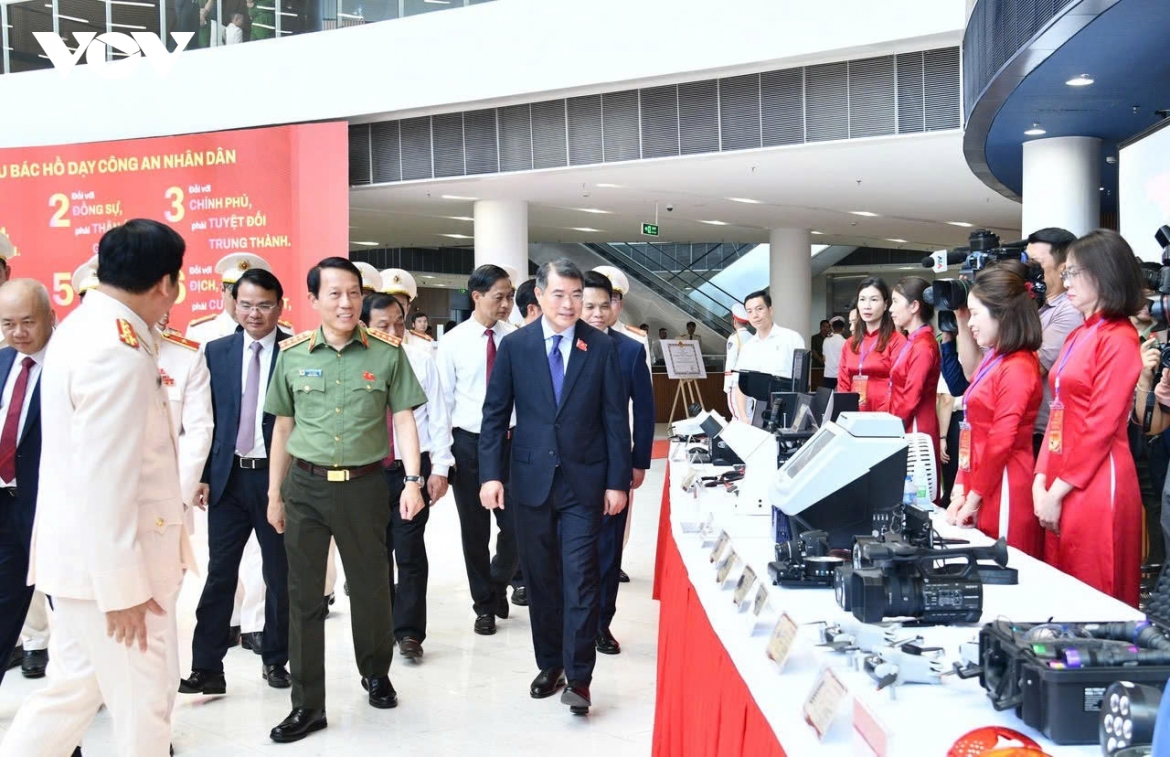 thu tuong du le don nhan danh hieu anh hung llvtnd cua cong an hai phong hinh anh 4