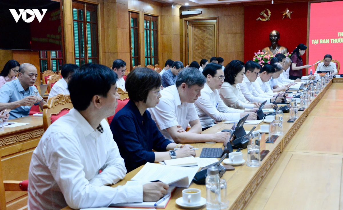 chu tich quoc hoi chu tri hoi nghi kiem tra Dang uy co quan trung uong hinh anh 5