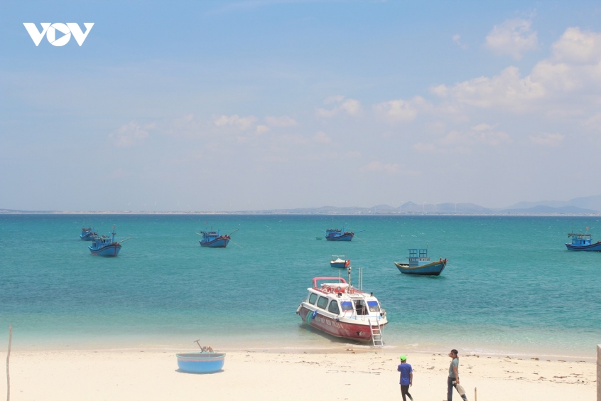 net hoang so huyen bi cua thien duong xanh hon cau hut du khach mua du lich he hinh anh 8
