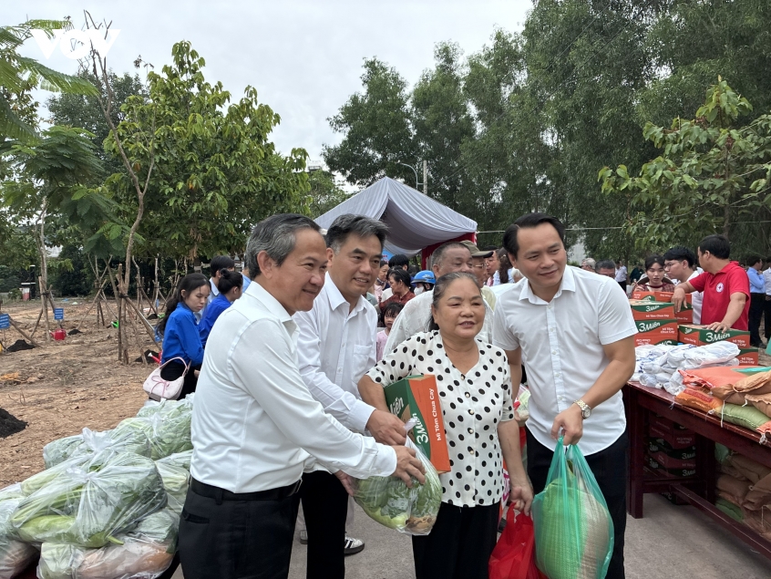 tp.hcm trong cay huu nghi, gan ket cong dong quoc te vi phat trien ben vung hinh anh 7