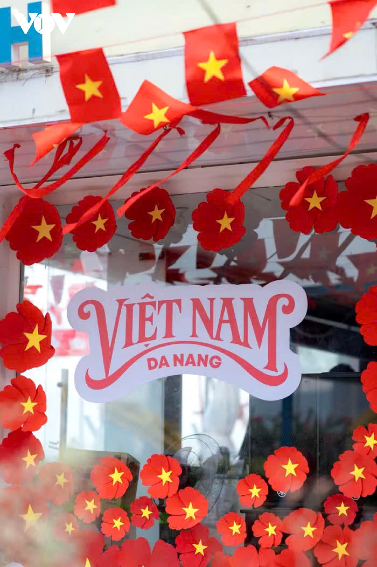 pho di bo bach Dang o Da nang tap nap du khach check-in dip le 30 4 - 1 5 hinh anh 5