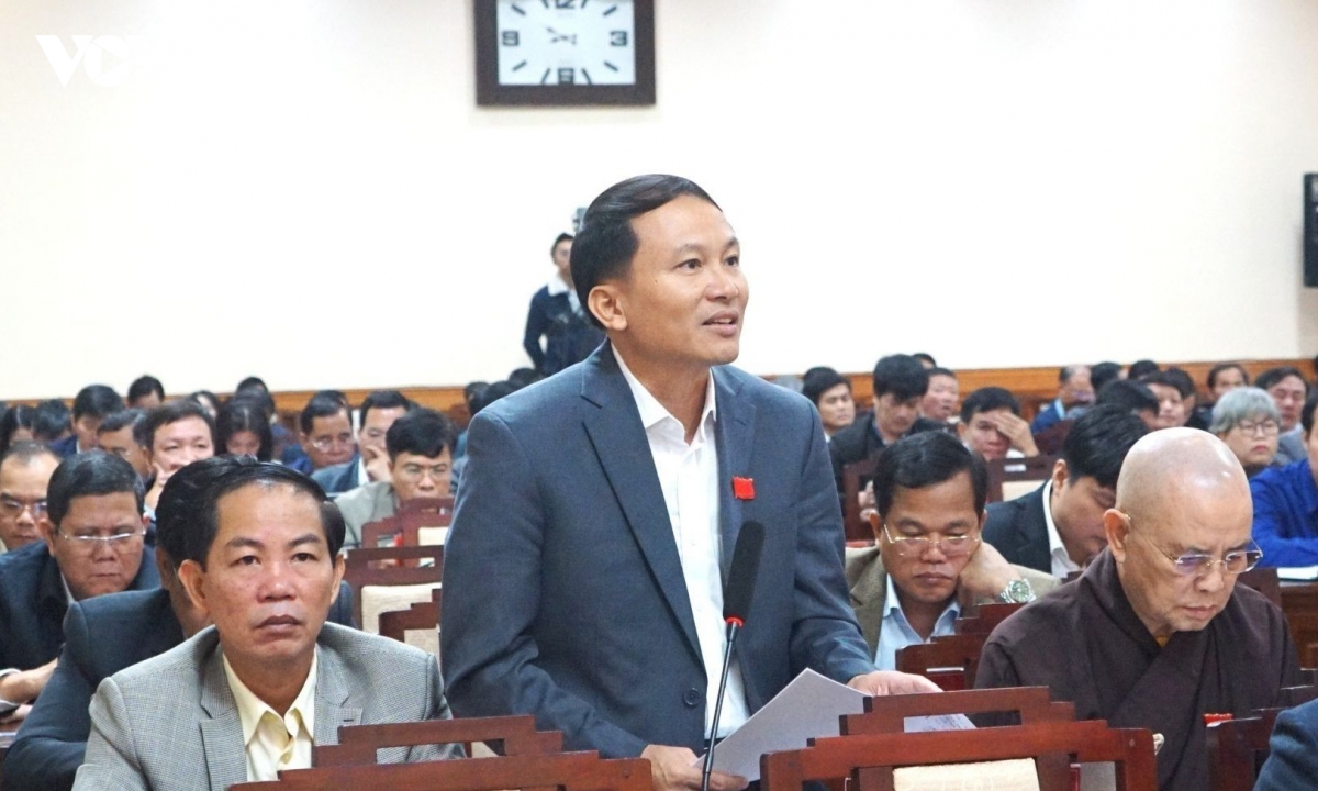 giam doc so nong nghiep va moi truong tp hue duoc dieu lam chuyen vien sau ky luat hinh anh 1