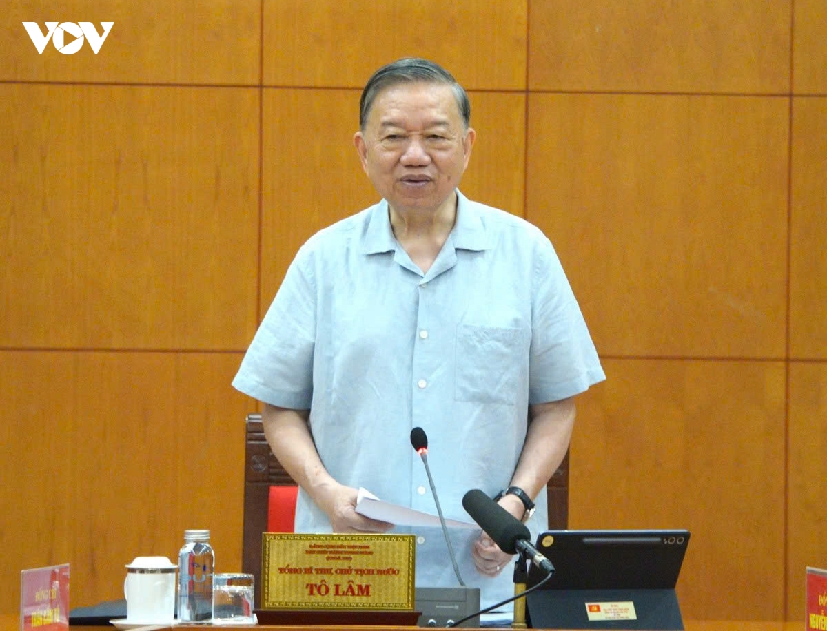 vietnam must treat quantum technology as a strategic priority top leader to lam picture 1
