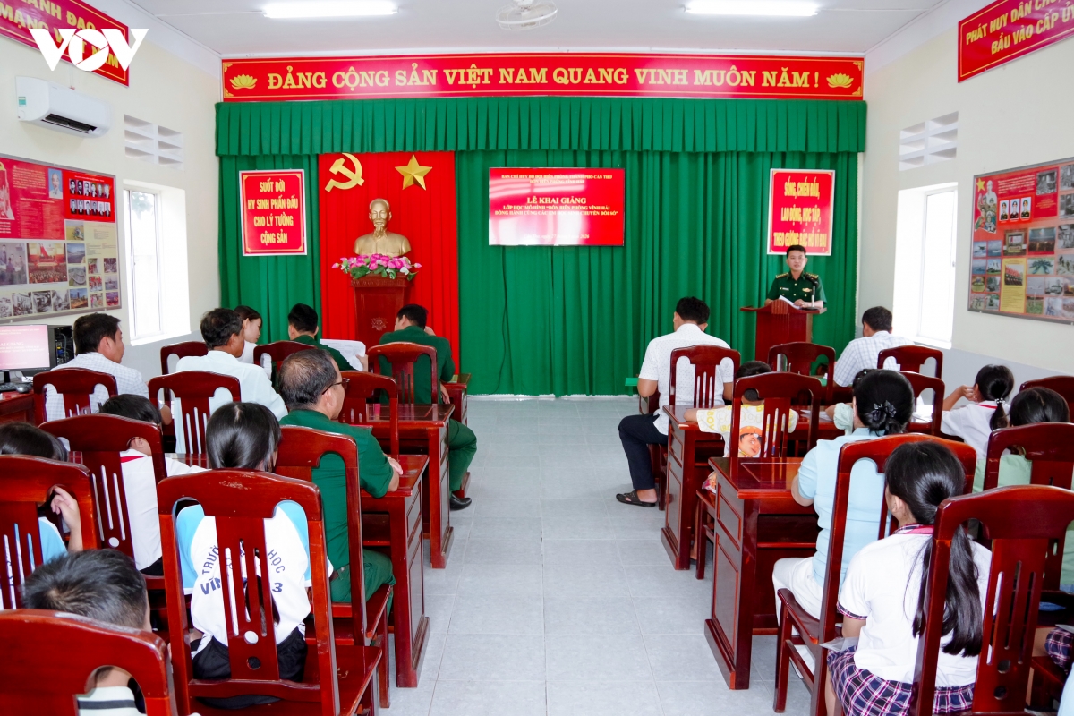 bien phong can tho dong hanh cung hoc sinh chuyen doi so hinh anh 1