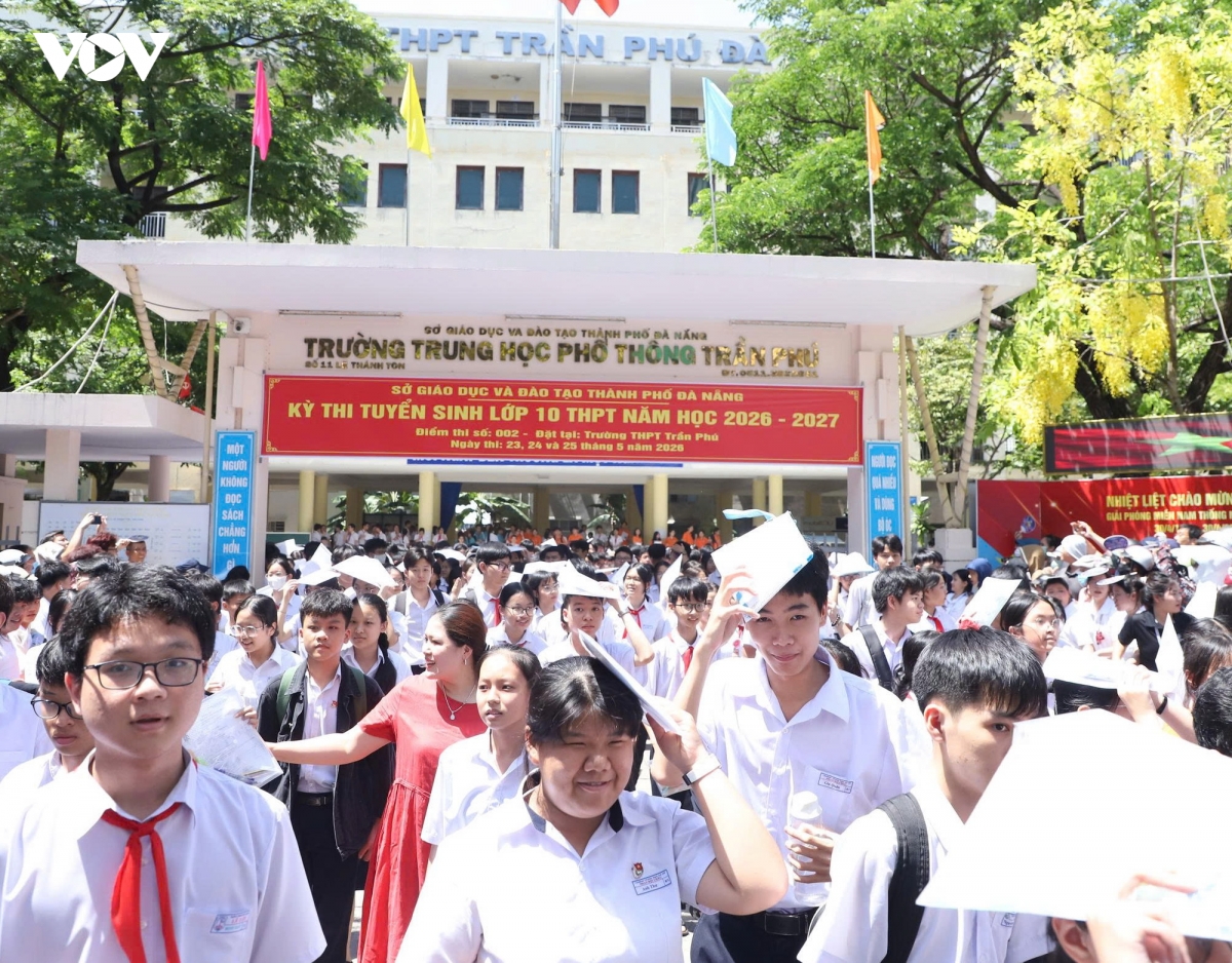 157 thi sinh vang mat trong ngay dau tien thi tuyen sinh vao lop 10 tai Da nang hinh anh 3