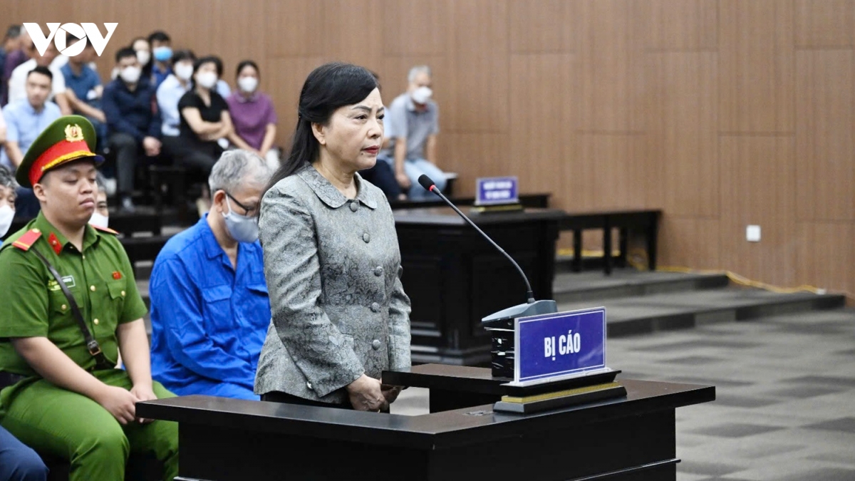 cuu bo truong y te nguyen thi kim tien an han, xin duoc khoan hong hinh anh 1