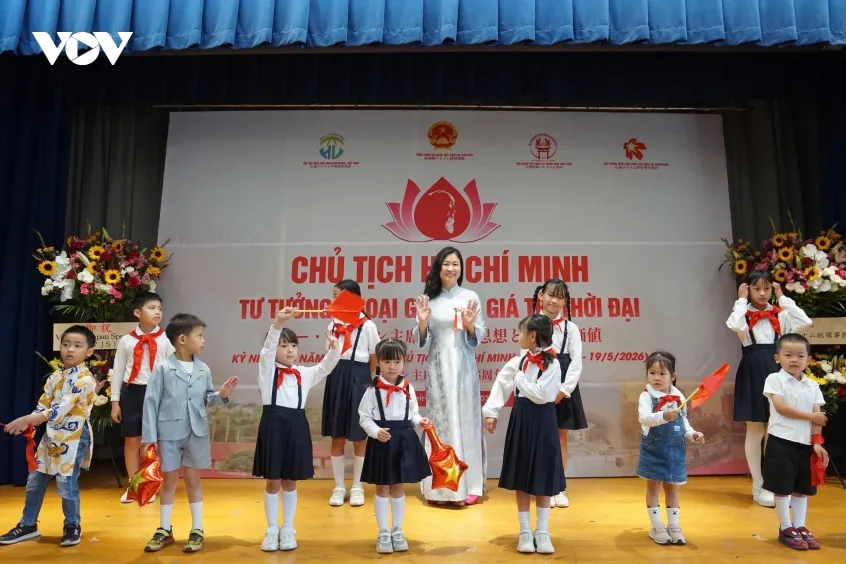 tu tuong ngoai giao va gia tri thoi dai hinh anh 4