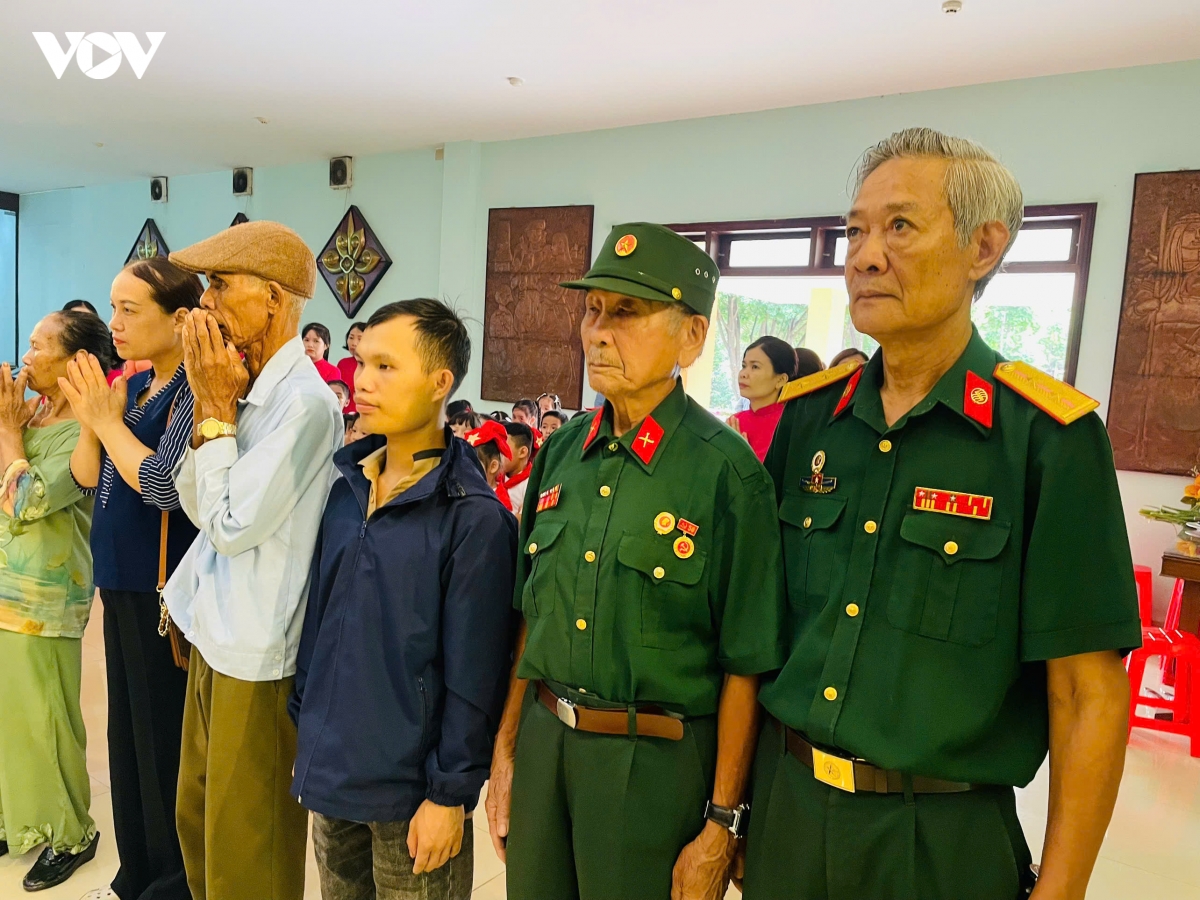 nhieu hoat dong y nghia ky niem 136 nam ngay sinh chu tich ho chi minh hinh anh 16