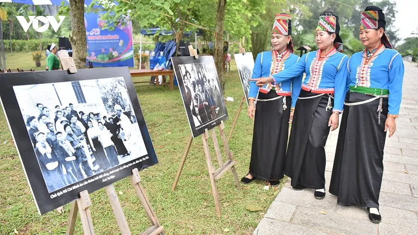 tung bung chuoi hoat dong van hoa - nghe thuat bac ho trong trai tim dong bao hinh anh 3