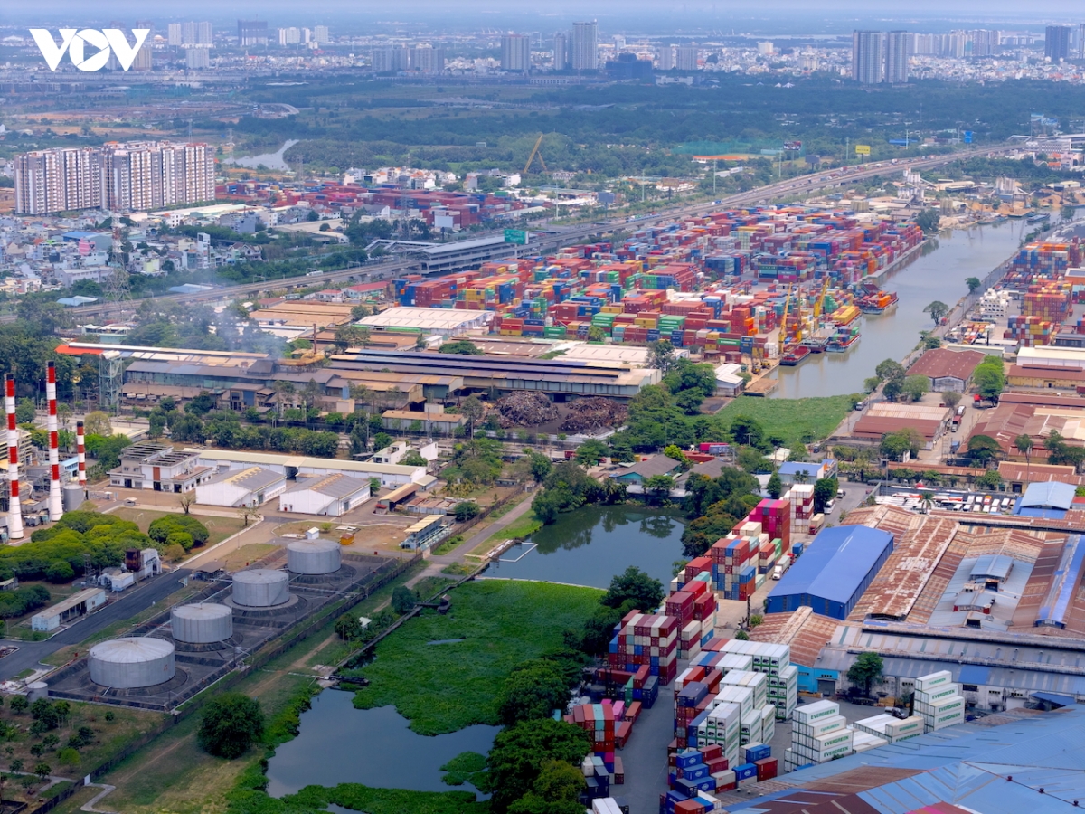 icd giua long tp.hcm Da den luc thay doi tu duy logistics do thi hinh anh 1