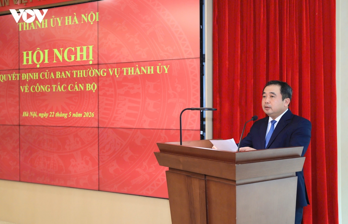 Dong chi tran Dinh canh giu chuc chu nhiem Uy ban kiem tra thanh uy ha noi hinh anh 2