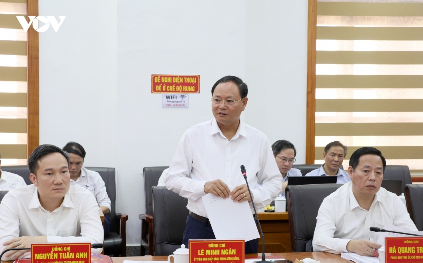 bo chinh tri kiem tra, giam sat viec thuc hien nhiem vu chinh tri tai lai chau hinh anh 1