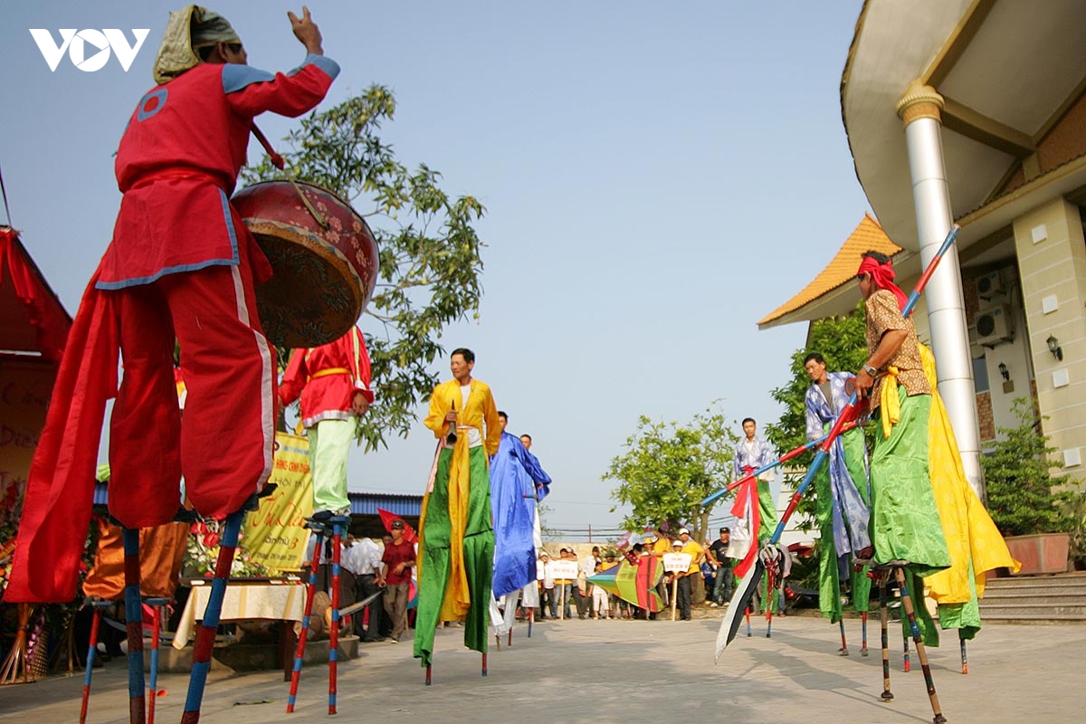 kham pha vu dieu ca kheo tren song cua ngu dan vung bien thinh long, ninh binh hinh anh 6