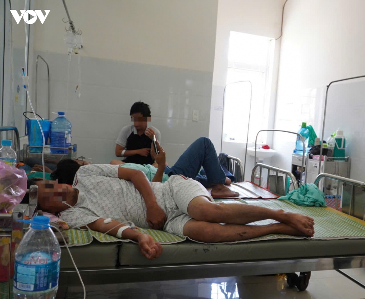 lam ro vu 75 nguoi nghi bi ngo doc thuc pham sau khi an banh mi o gia lai hinh anh 2