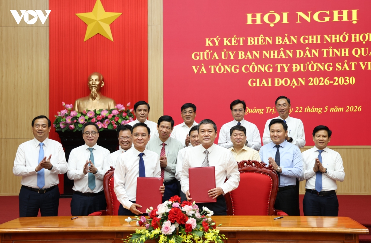 Dua du khach den quang tri bang nhung chuyen tau trai nghiem doc dao hinh anh 5